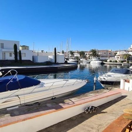Appartement Terrasse Emplacement N° 1 Empuriabrava Exteriér fotografie